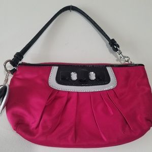 Bebe Wristlet in Bright Fuchsia